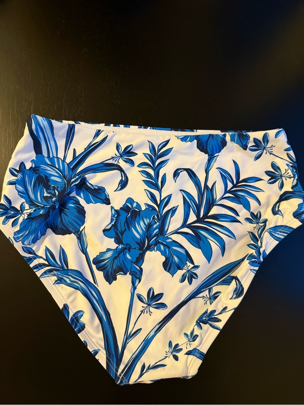 New bathing suit bottom - Picture 3 of 3